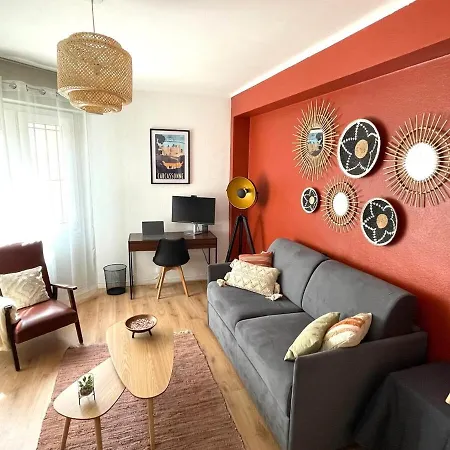 T2 Cosy & Elegant En Plein Coeur De * Carcassonne